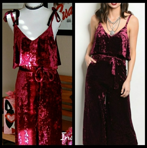 ⭐HP⭐last one Small Romantic Wine Velvet Culotte - Picture 3 of 8